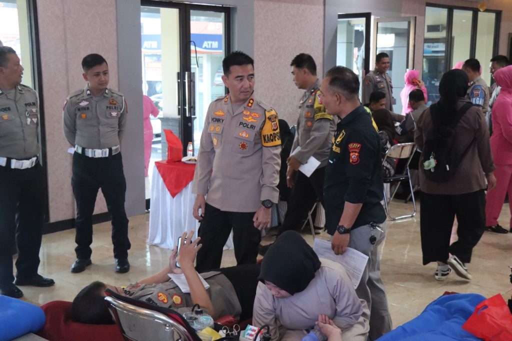 Peduli Kesejahteraan Kesehatan Masyarakat Polres Garut Gelar Bakti Kesehatan