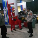 Anggota Patroli Polsek Sukalarang Laksanakan Patroli  Malam Sambang SPBU