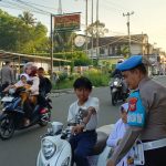 Ingatkan Pentingnya Penggunaan Helm Bagi Pengendara Sepeda Motor