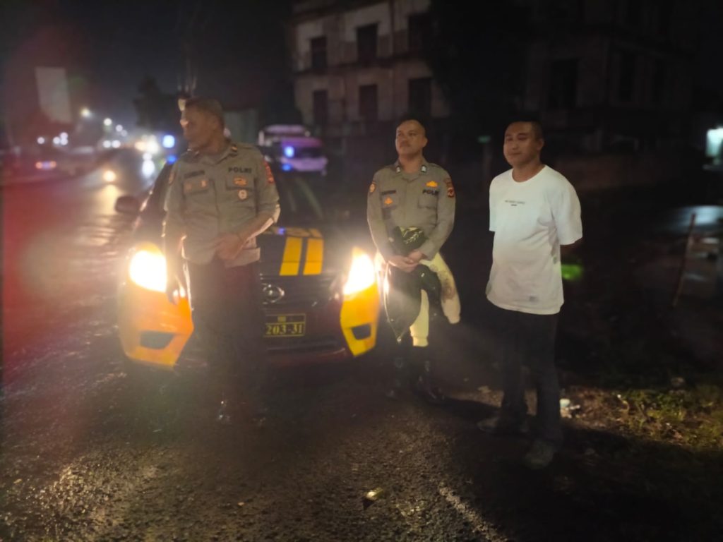 Anggota Patroli  Polsek Warudoyong Gencar Laksanakan Patroli Malam Hari