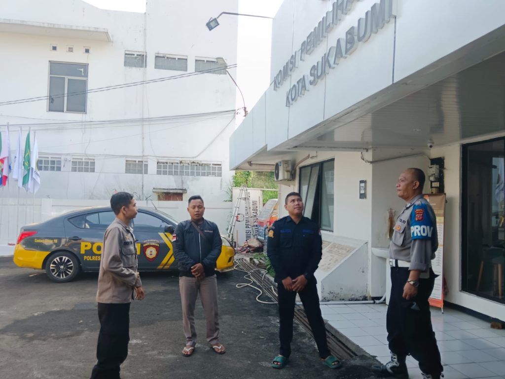 Ciptakan Situasi Kamtibmas, Patroli dialogis ke Kantor KPU Kota Sukabumi.