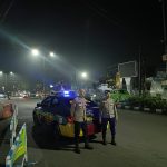 Polsek Cikole Laksanakan Giat Patroli Antisipasi Malam Minggu