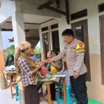 Bhabinkamtibmas Polsek Cireunghas Monitoring Giat Edukasi dan Sosialisasi Kesehatan Serta Sampaikan Pesan Kamtibmas