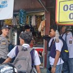 Patroli Dialogis dan Pemantauan Pasca Bubaran Sekolah Antisipasi Tawuran antar Pelajar di Wilayah Polsek Citamiang