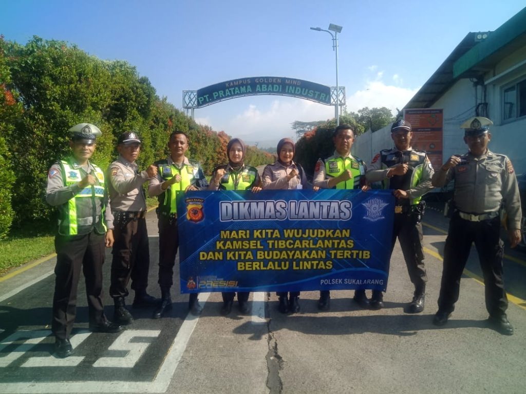 Giat Dikmas Lantas Guna Mengedukasi Scurity PT. Pratama Abadi Industri Agar Taat Tertib Berlalu Lintas