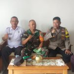 Sinegritas TNI-Polri Sambang Staf Kelurahan Baros dalam meningkatkan Harkamtibmas