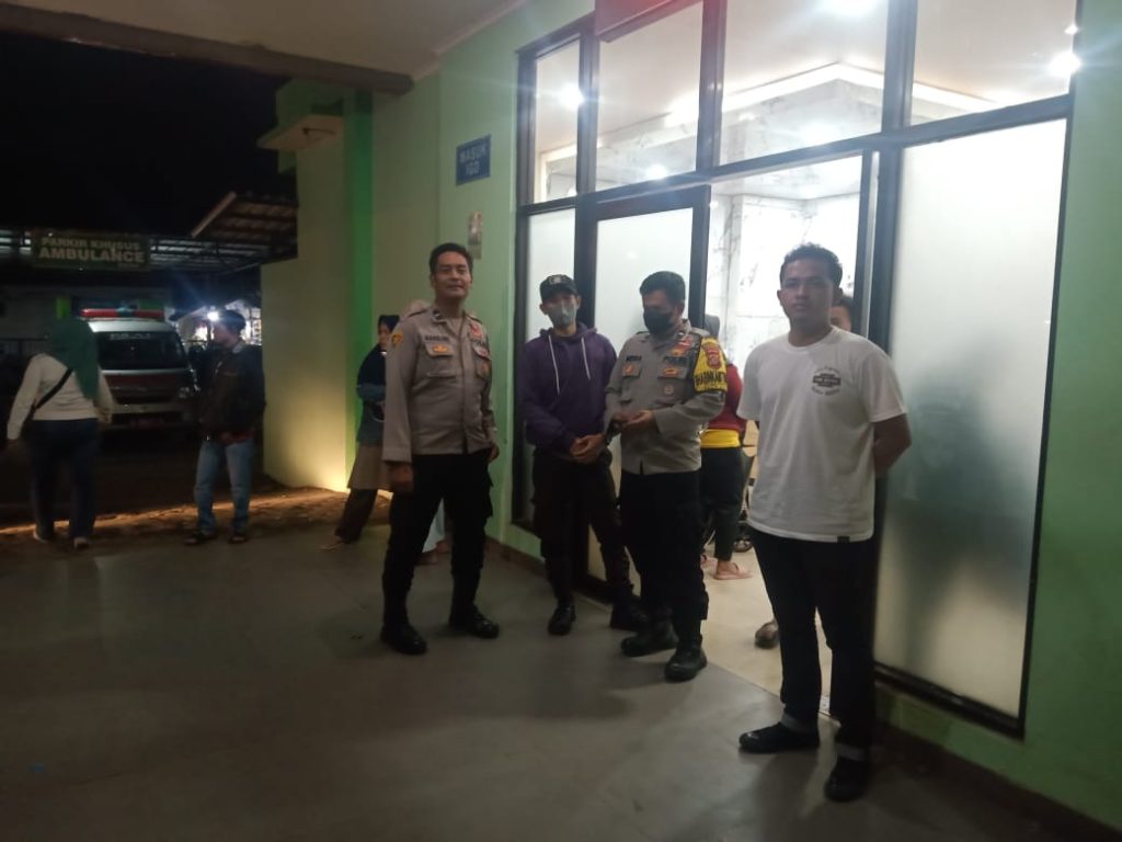 Personil Polsek Paseh Polresta Bandung Gelar Patroli KRYD Malam C3, Guna Mencegah Kerawanan Kamtibmas