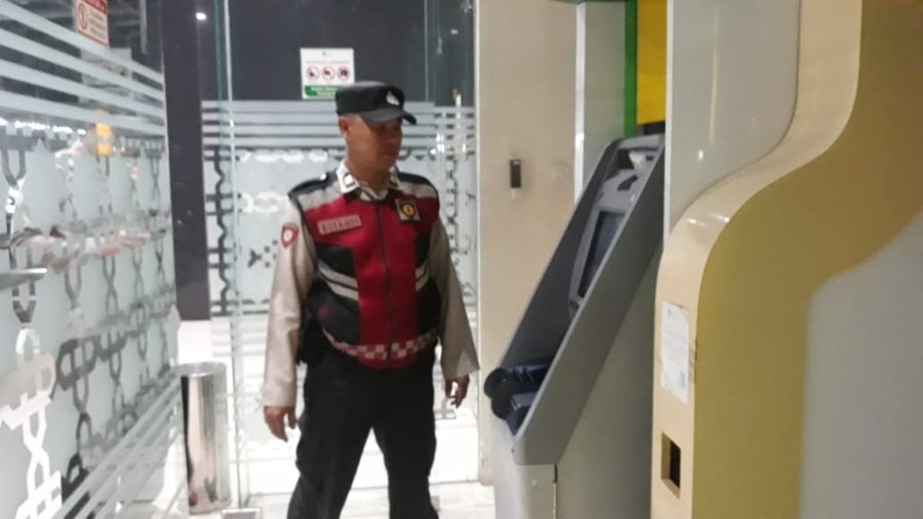 Polsek Cileunyi Patroli Malam, Sasar Sejumlah tempat Rawan Kriminalitas