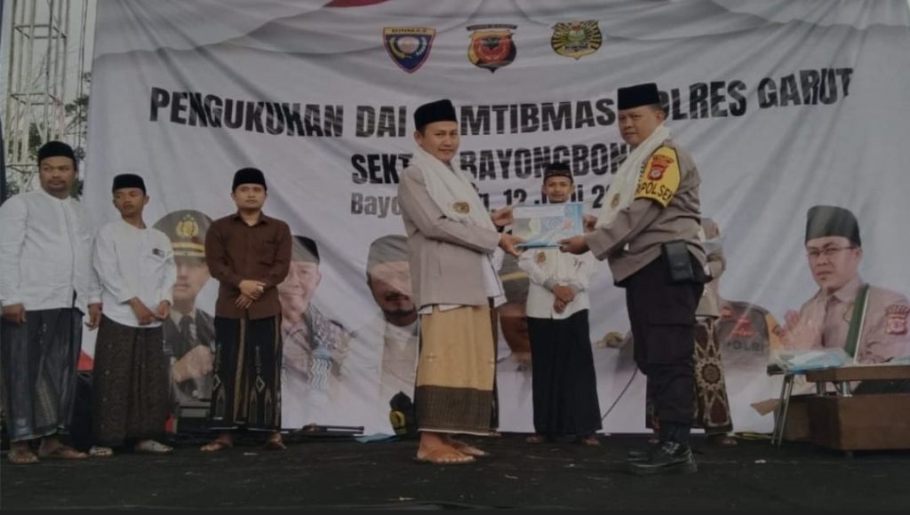 Perkuat Sinergitas Polres Garut Kukuhkan Sejumlah Da’i Kamtibmas