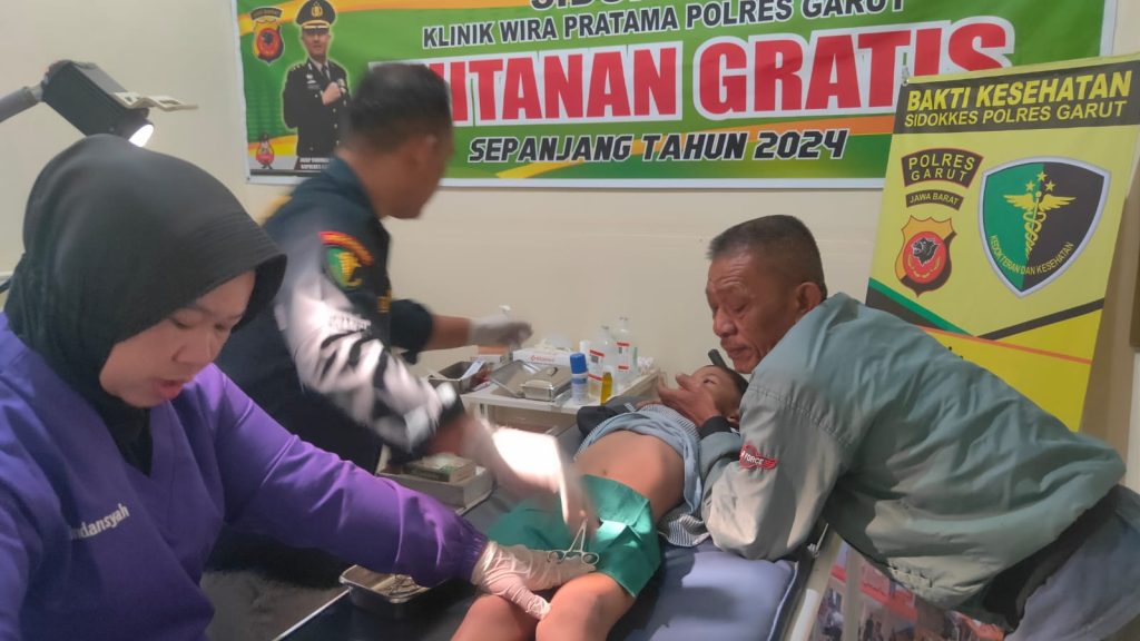 Peduli Kesejahteraan Kesahatan Masyarakat Polres Garut Gelar Bakti Kesehatan