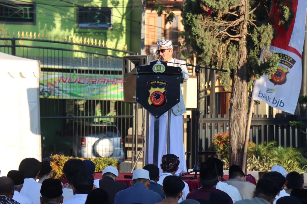 Polres Garut Gelar Shalat Idul Adha Bersama Dengan Masyarakat