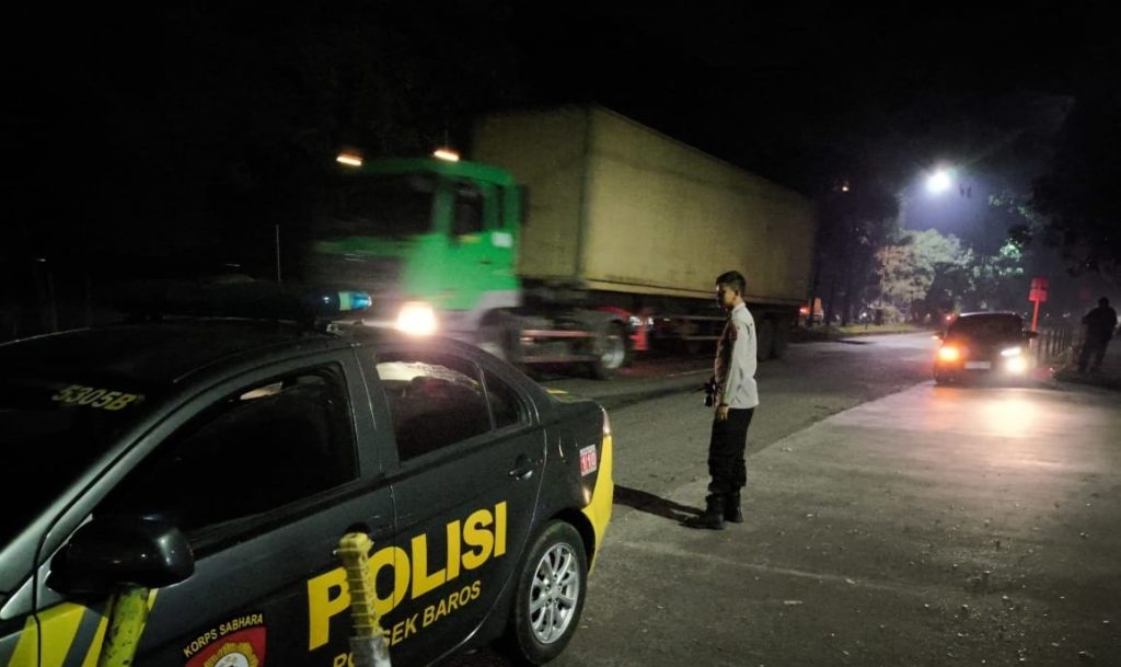 Polsek Baros Efektifkan Patroli Malam dalam Tingkatkan Harkamtibmas