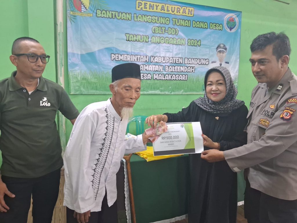 Pasar Tumpah, Unit Lantas Polsek Baleendah Laksanakan Pengaturan Lalin