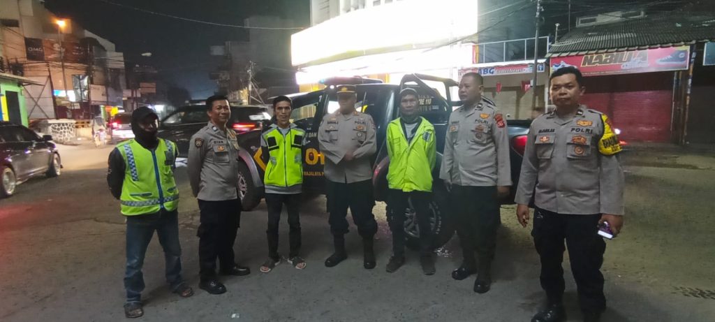 Polsek Majalaya Patroli Kewilayahan Di Jln Baru Majalaya.