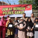 Launching Bedah Rumah Polres Garut Meriahkan HUT Bhayangkara Ke-78