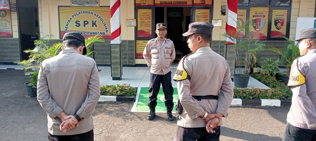 Polsek Citamiang Gelar Apel Pagi Sebagai Bentuk Kedisiplinan