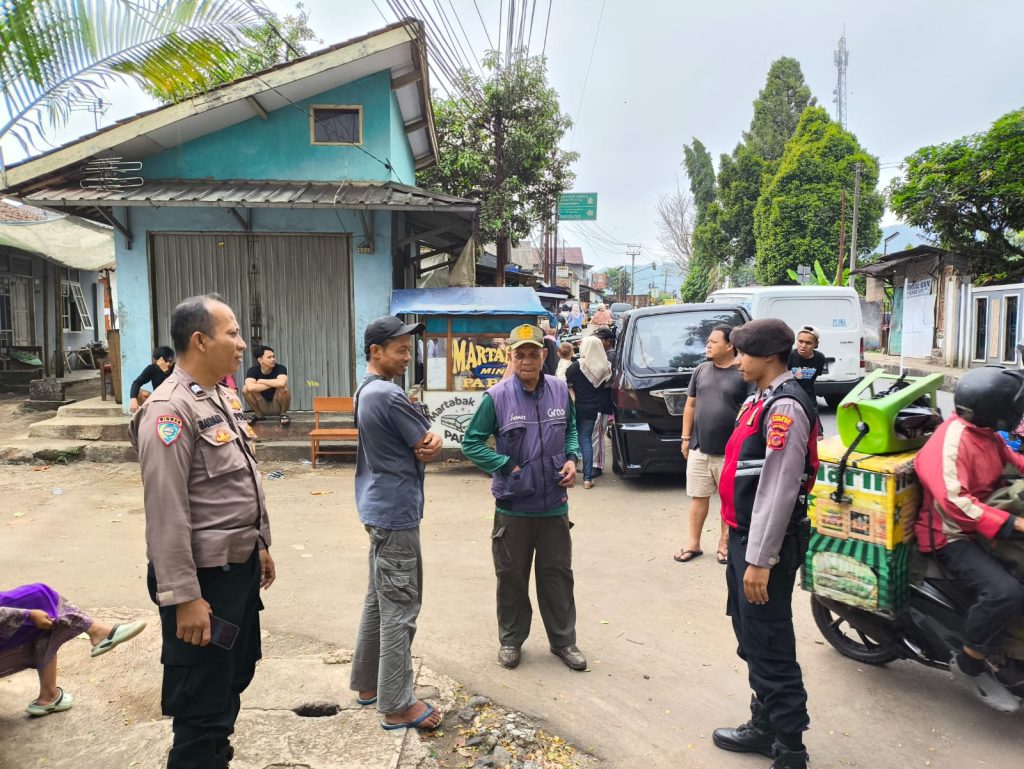 Kenyamanan acara Samenan. Personil polsek baros tingkatan pengamanan Samenan MDTA Al Istiqomah