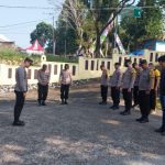 Apel Pagi dan Pengecekan Kelengkapan Personil Sebagai Bentuk Kedisiplinan dan Kesiapsiagaan Polsek Kadudampit