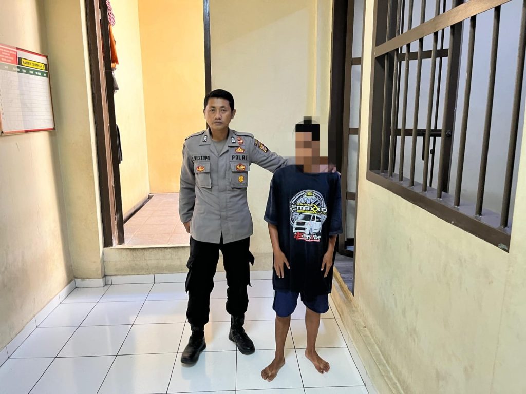 Polres Garut Kawal Tersangka Pembunuhan Cibalong Lakukan Pemeriksaan Kesehatan Di Rumah Sakit