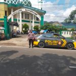 Optimalkan pengamanan  Sholat Jum’at. Samapta polsek baros hadir tingkatkan kondusifitas masjid Baiturrohim