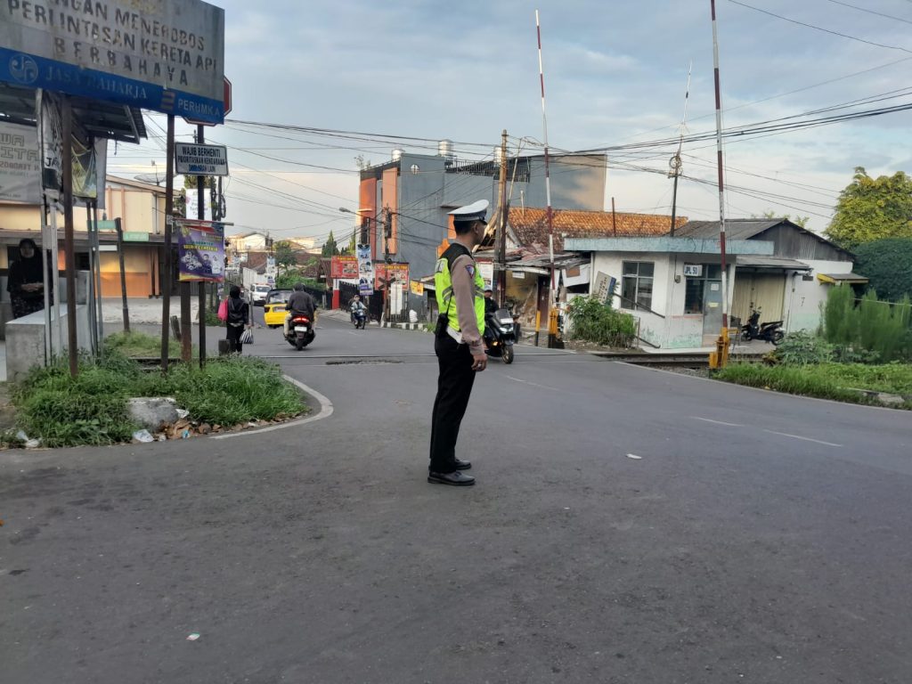 Gatur Lalu lintas pagi, Bentuk Pelayanan kepada Masyarakat guna terciptanya Kamseltibcar Lantas