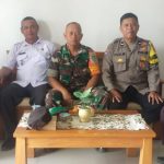 Jalin kemitraan Kamtibmas, Bhabinkamtibmas Baros sambangi staf Kelurahan Baros