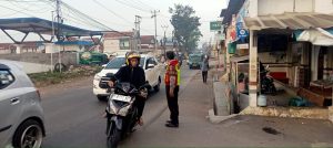 Pengaturan lalulintas, Unit Samapta Polsek Rancaekek laksanakan bantu kelancaran para pengguna jalan