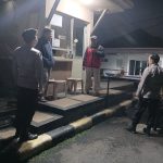 Patroli Rutin Malam Hari, Polsek Gunungpuyuh Sambangi Satpam Hotel / Penginapan sampaikan Himbauan kamtibmas