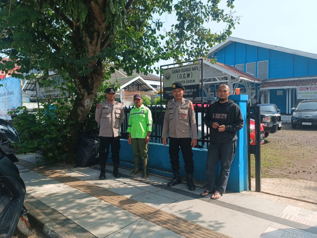 Polsek Cikole Laksanakan Giat Patroli Dialogis