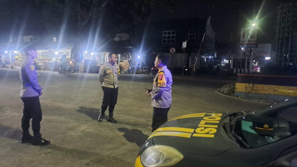 Polsek Citamiang Tingkatkan Patroli Strong Point Antisipasi Gangguan Kamtibmas Di Malam Hari