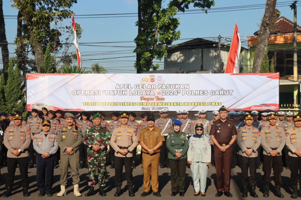 Usung Tema Tertib Berlalu Lintas Demi Terwujudnya Indonesia Emas Polres Garut Gelar Pasukan Operasi Patuh Lodaya Tahun 2024