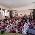 Masa Pengenalan Lingkungan Sekolah ( MPLS ) Bhabinkamtibmas Berikan Penyuluhan kepada Siswa/i