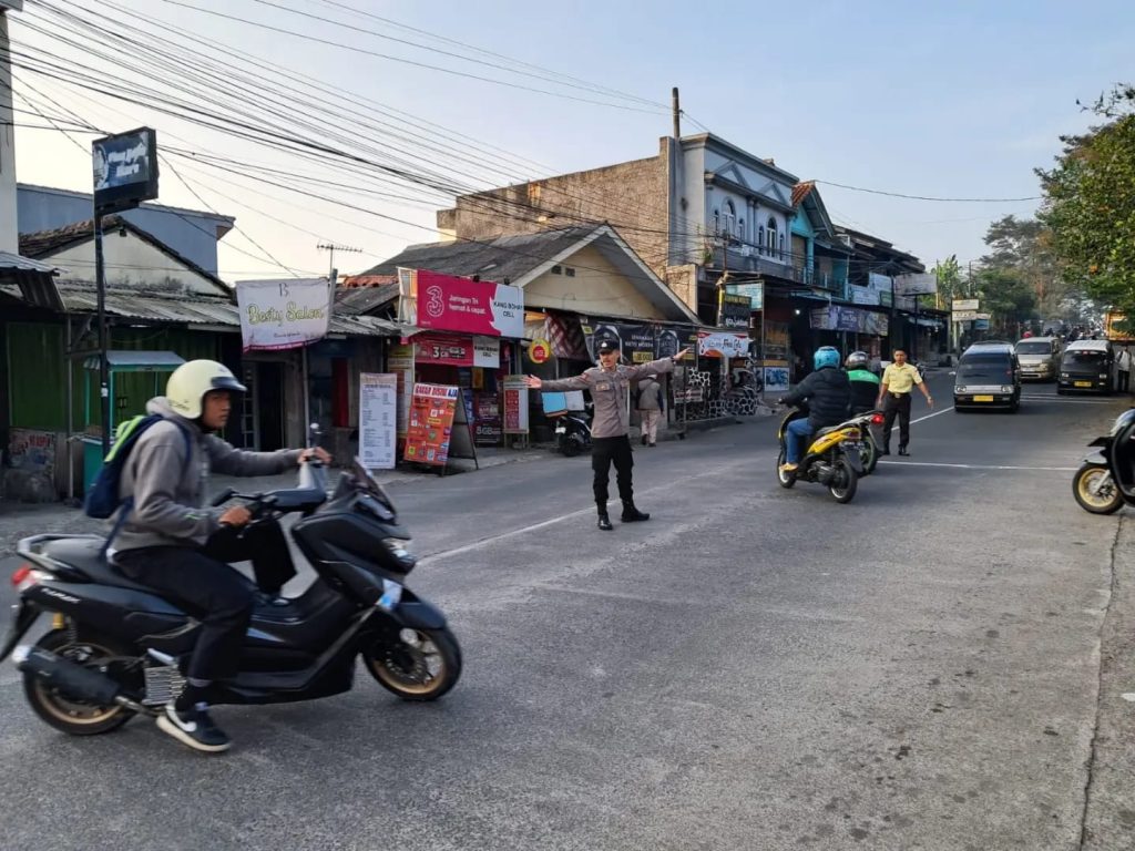 Gatur Pagi Hari, Polsek Citamiang Sebagai Bentuk Pelayanan Kepada Masyarakat