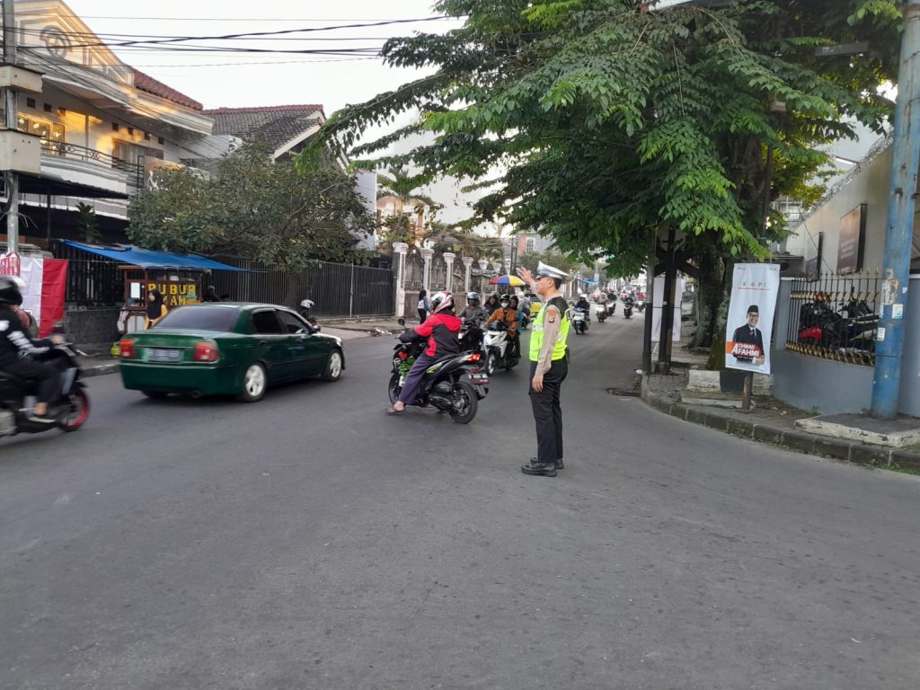 Gatur Lalu lintas pagi, Bentuk Pelayanan kepada Masyarakat guna terciptanya Kamseltibcar Lantas