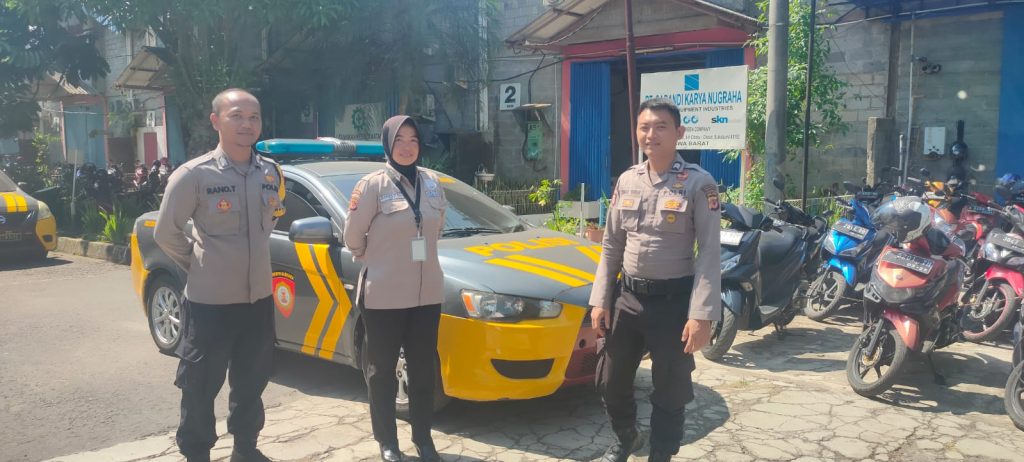 Patroli Dialogis Personel Unit Samapta Polsek Cisaat Berikan Rasa Aman