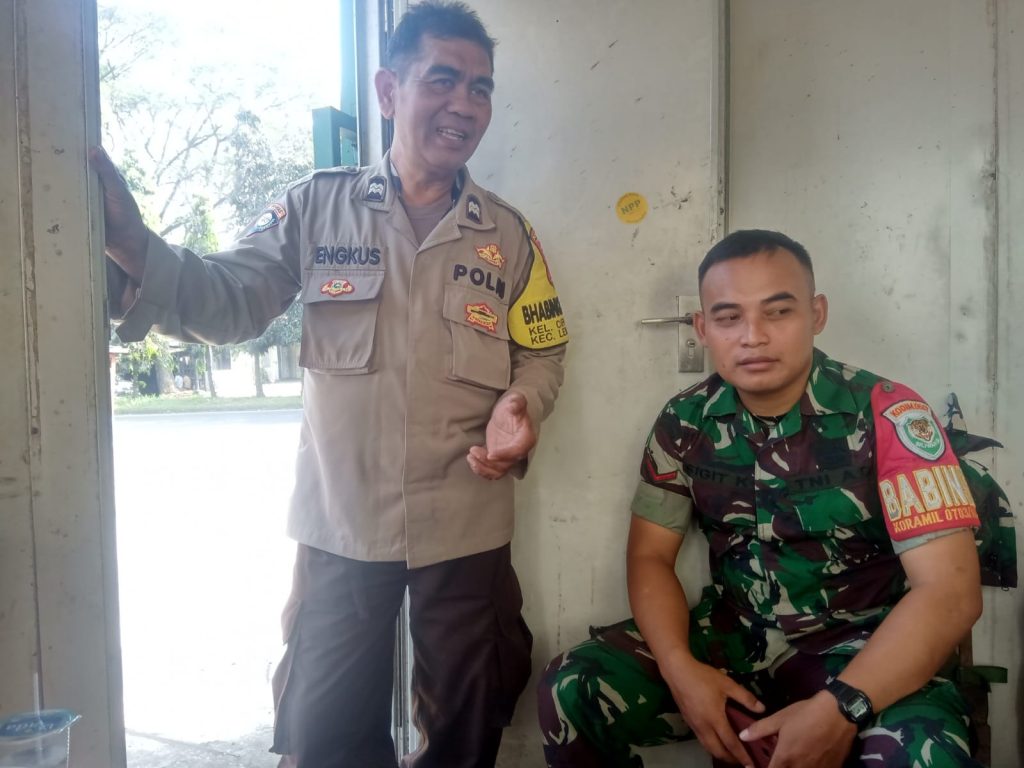 Sinergitas TNI POLRI Dialogis Bersama warga masyarakat