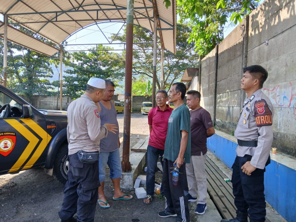 Unit Patroli 07A Polsek Lembursitu melaksanakan Patroli antisipasi Premanisme