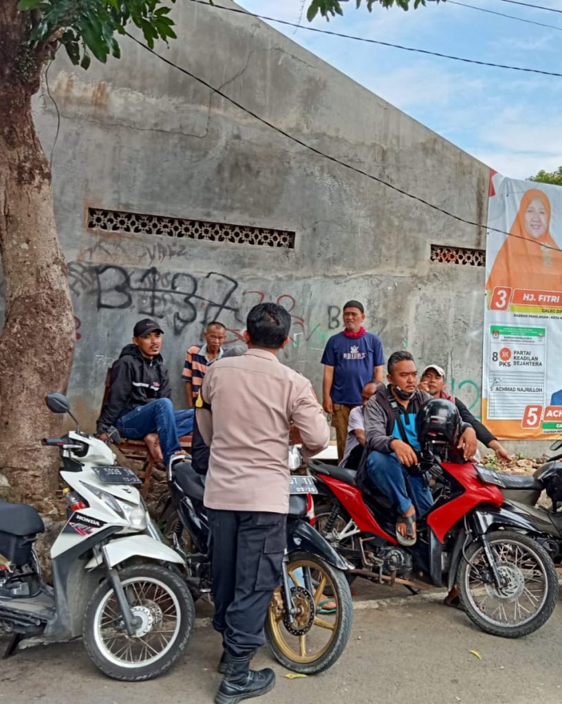 Polsek Lembursitu melaksanakan Giat Silaturahmi kamtibmas dg masyarakat Sabtu 27/07/2024