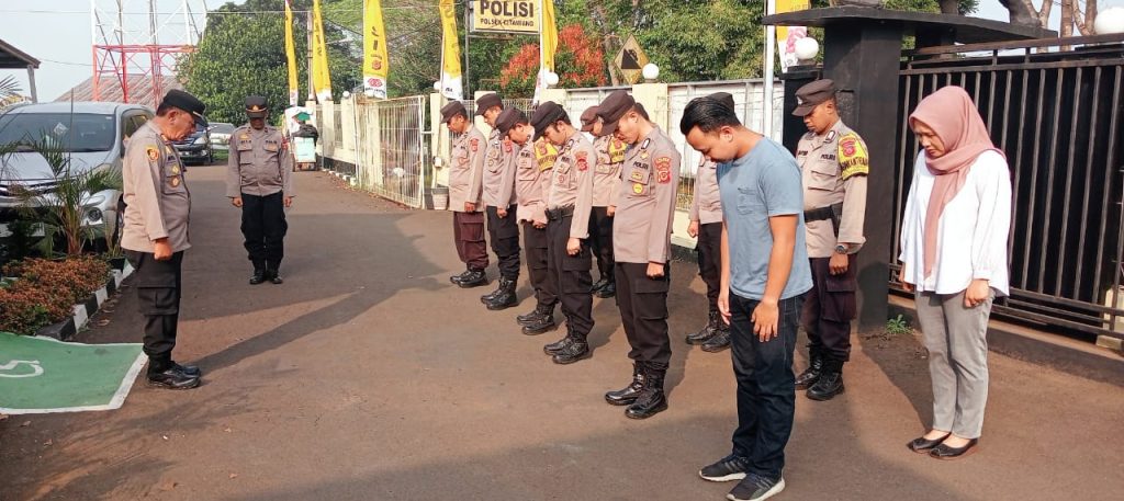 Kapolsek Citamiang Gelar Apel Pagi Sebagai Bentuk Kedisiplinan.