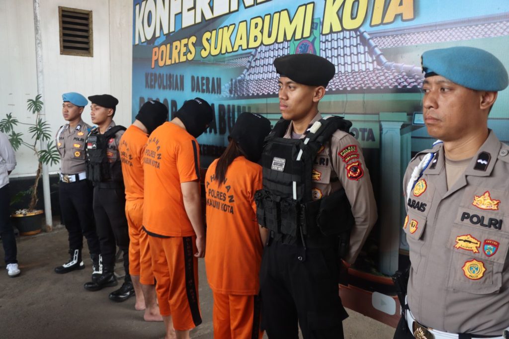 Raup Millyaran Rupiah, Aksi Pornografi di Aplikasi Dibongkar Polres Sukabumi Kota