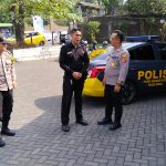 Pantau Situasi Kamtibmas, Bhabinkamtibmas Polsek Cikole Laksanakan Giat Sambang Dengan Satpam