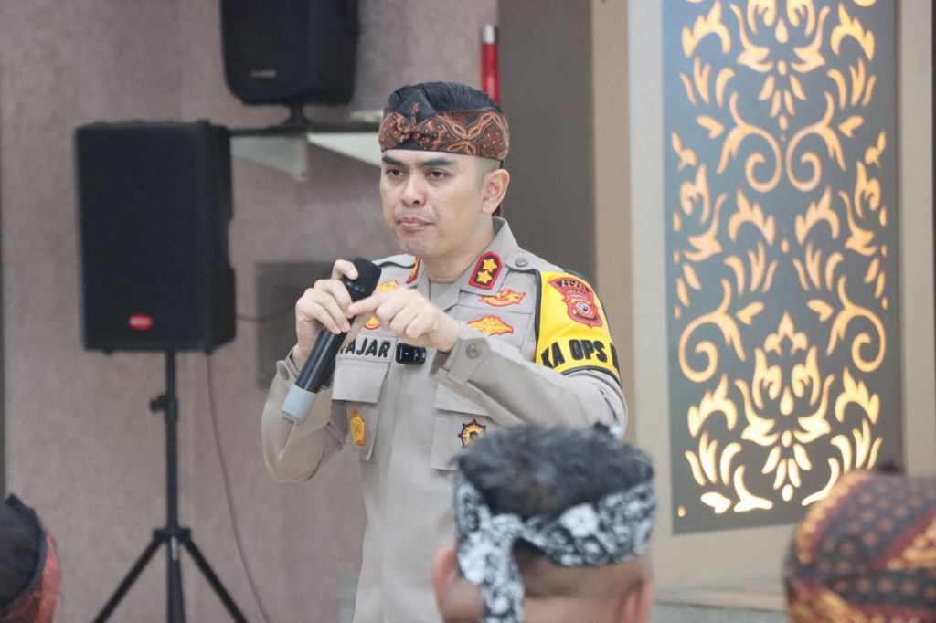 Kapolres Garut Berikan Arahan Dalam Apel Besar Bhabinkamtibmas