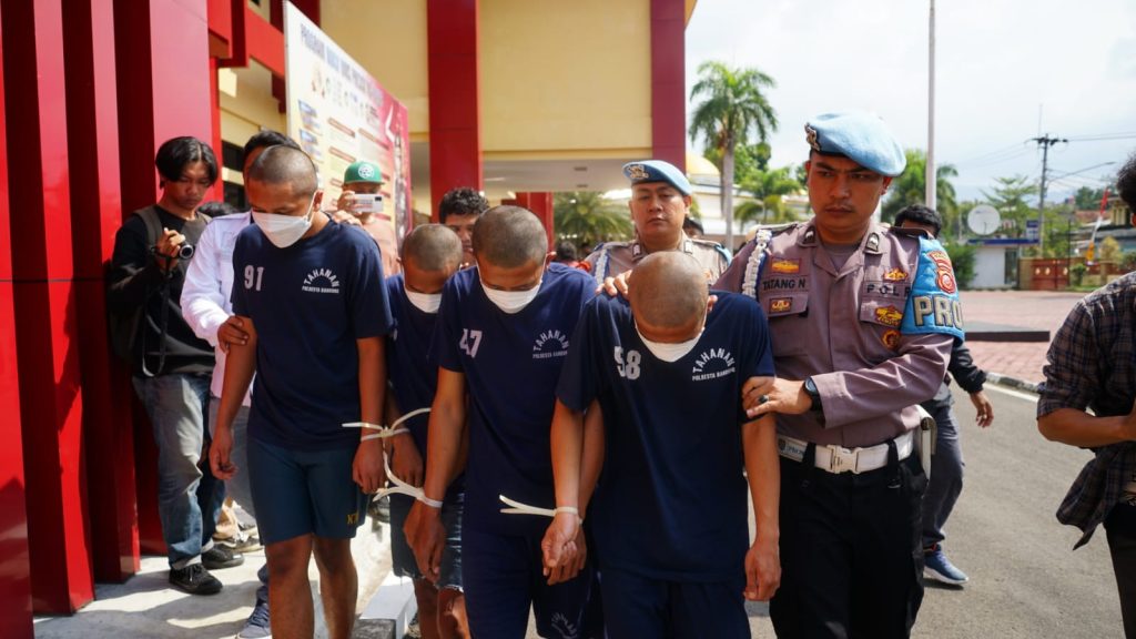 Gercep! Kurang Dari 1×24 Jam, Pelaku Pembunuhan di Pacet Diamankan Polresta Bandung