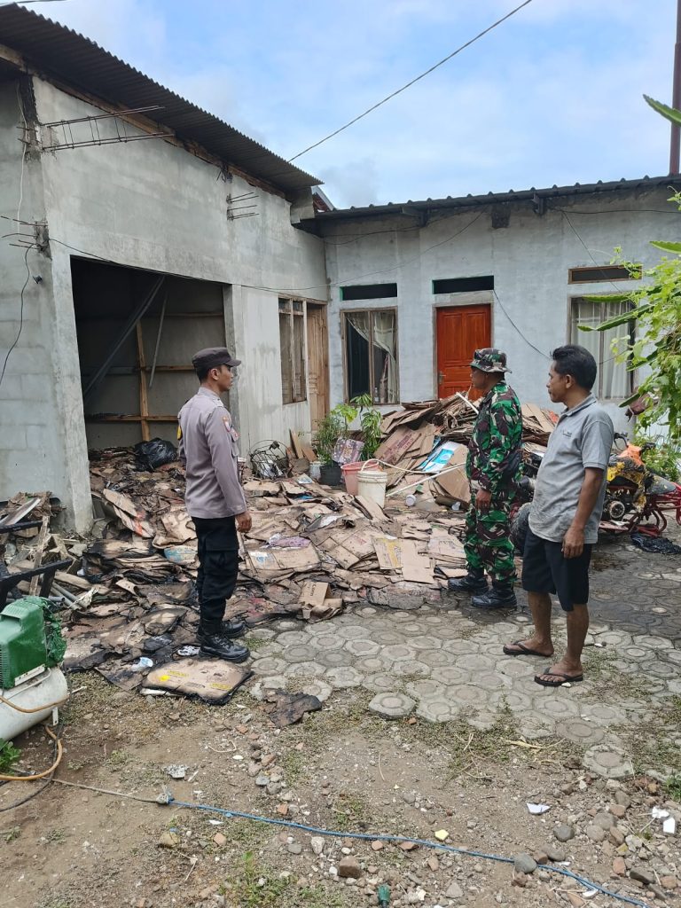 Kebakaran Gudang Kardus di Cikelet Kerugian Diperkirakan Rp 15 Juta