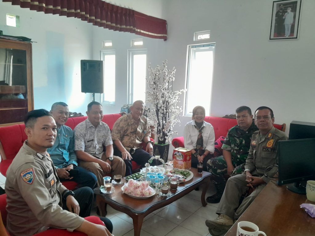 Patroli Sinergitas TNI-POLRI Dalam Menjaga Kamtibmas