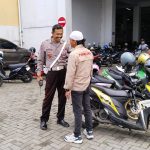 Lantas Polsek Cikole Laksanakan Giat Sambang Dengan Petuga Parkir