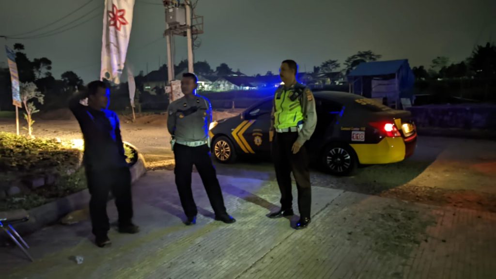 Polsek Cikole Laksanakan Giat Patroli Malam Diwilayahnya