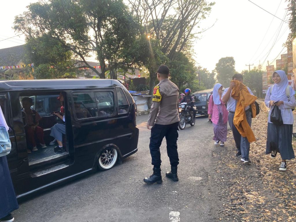 Gatur Pagi Hari, Polsek Citamiang Sebagai Bentuk Pelayanan Kepada Masyarakat