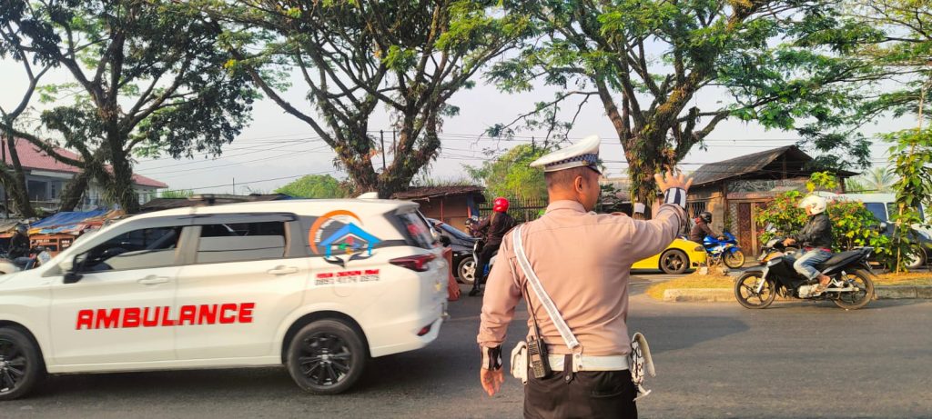 Efektifkan Gatur pagi  Polsek Baros Meminimalisir terjadinya  Kecelakaan lalulintas