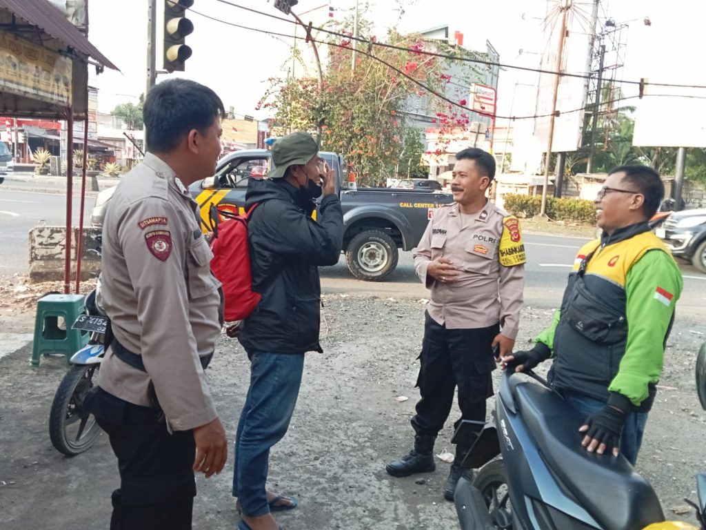 Polsek Lembursitu  Intensifkan Patroli Siang, Jaga Kamtibmas Tetap Kondusif